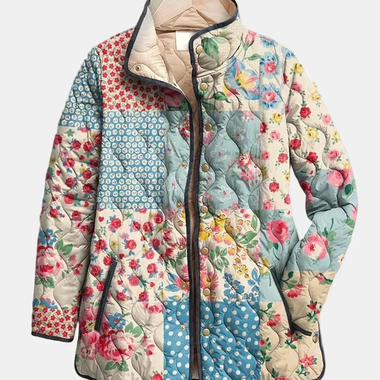 Chloé virágmintás, patchwork hatású steppelt kabát