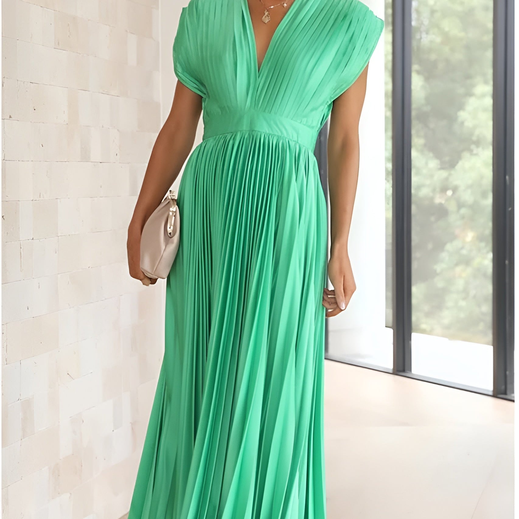 Selina | Vestido sem mangas com pregas e fecho éclair