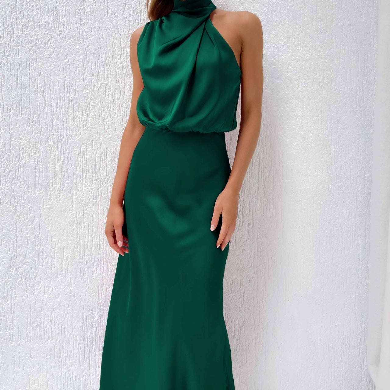 Tyra | Vestido de soirée elegante com decote halter